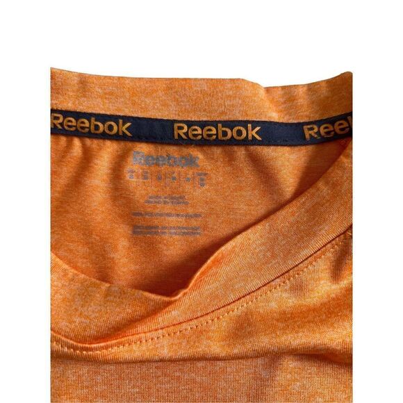 Reebok athletic Dri-Fit T-shirt size M - Picture 3 of 8